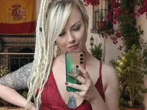 Myfreecams Private Sex Chat of pixieDread