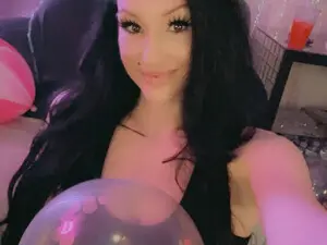 Myfreecams Free Live Porn of Midnightrose