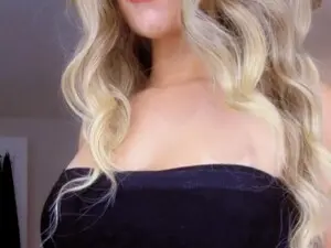Myfreecams Adult Webcam of MiaVelvett