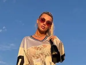 Myfreecams Best live sex cam show of Serene_Sophie