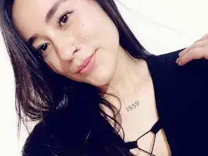 Myfreecams Sex Chat of Emiily