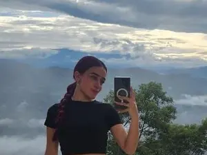 Myfreecams Best live sex cam show of Violeth_Rosse