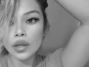 Myfreecams Private Sex Chat of RenataFih0or_