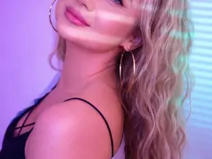 Myfreecams Adult Video Chat of BlondieEve
