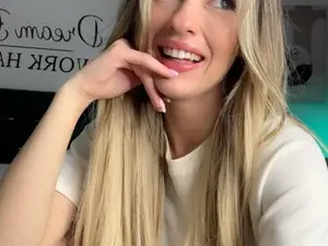Myfreecams Adult Webcams of KatieCutieXo