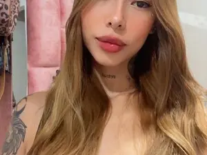 Myfreecams Adult Webcam of Kriss_Luna
