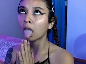 Myfreecams Live Sex of Mariajuana