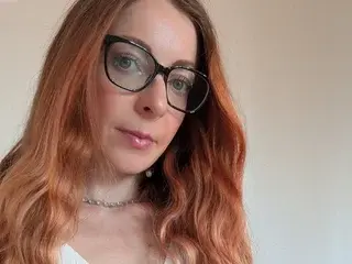 Streamate Best live sex cam show of LunaRiva