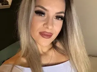 Streamate Nude Webcam of AlletaLove