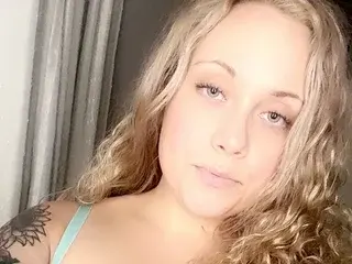 Streamate Live Sex of Sarajane19