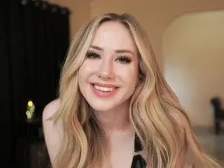 Streamate Free Live Porn of pintsizedblonde