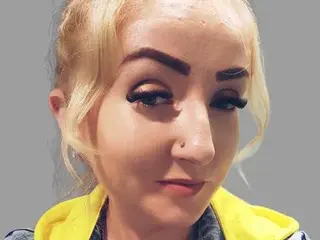 Streamate Live Sex Cam of Bellixy