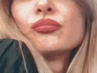 Streamate Watch Live Sex Cams of Zelie108