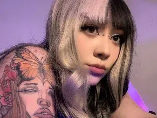Streamate Adult Webcams of Maki_Uzui26