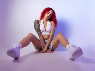 Streamate Adult Webcam of QueennRosee