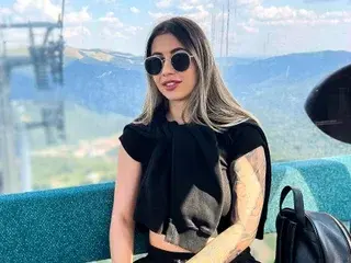Streamate Sex Chat of RoseDiamond18