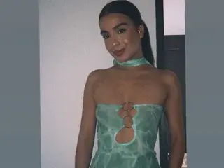 Streamate Live Porn of emmaelliss