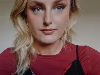 Streamate Watch Live Sex Cams of EmiWinters23