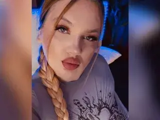Streamate Free Live Porn of MelanieBrownn