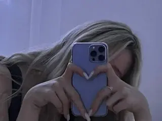 Streamate Live Sex of KittyVixenxo