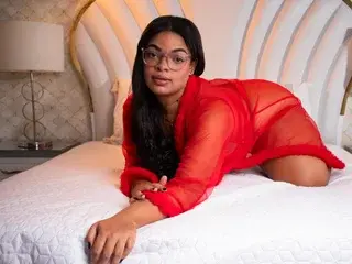 Streamate Live Porn of YazminJenner