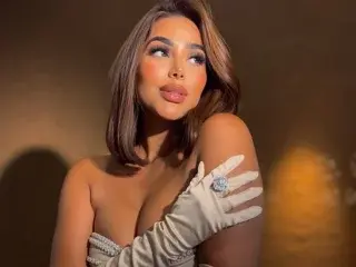 Streamate Live Porn of AllishaCoral
