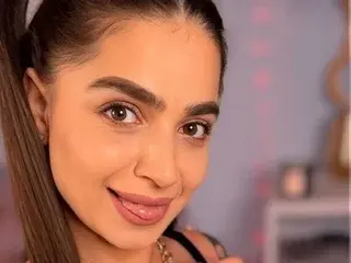 Streamate Private Sex Chat of PureEllie