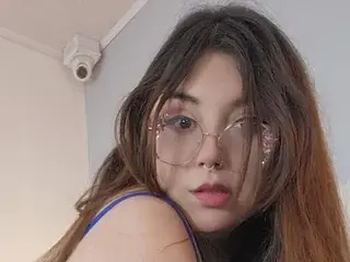 Streamate Free Porn Cam of RoxxaneDiaz