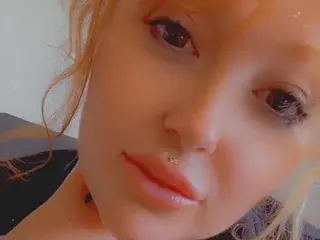 Streamate Adult Webcams of GingerBeee