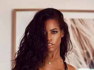 Streamate Watch Live Sex Cams of nicolleluv