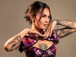 Streamate Live Sex Cam of VeroJenkins