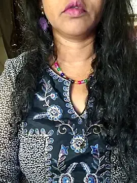 Stripchat Live Sex Cam of TELUGU_SRIJA888