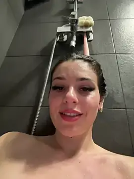 Stripchat Live Porn of RedAssHottie