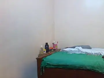 Stripchat Watch Live Sex Cams of princess-cutie12