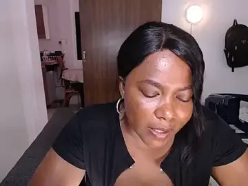 Stripchat Free Live Porn of yselahot