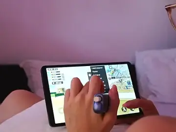 Stripchat Watch Live Sex Cams of ivyleague_
