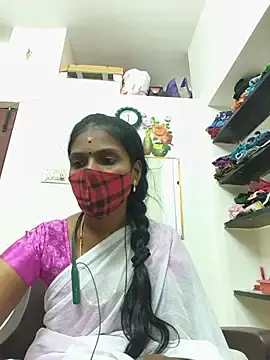 Stripchat Live Sex Cam of Tamil_Yalini12