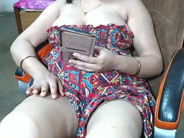 Stripchat Live Sex of Cute_Mahi22