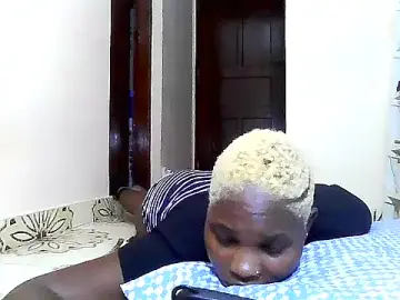 Stripchat Sex Cam of SexyKimberly23