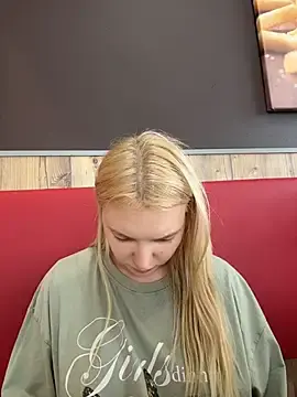 Stripchat Free Porn Cam of AmmyHot