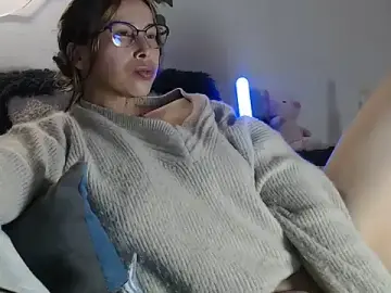 Stripchat Live Porn of velvet_lips01