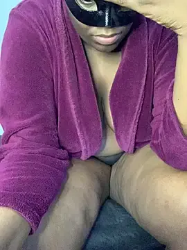 Stripchat Adult Webcam of PhatBunns