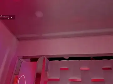 Stripchat Best live sex cam show of Sara_Foxx1
