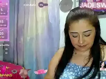 Stripchat Live Sex of JADE_SWEET2