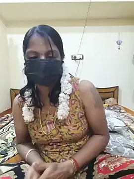Stripchat Live Sex Cam of Tamil_Ishu