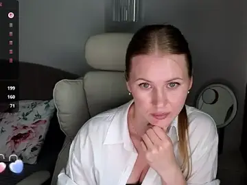 Stripchat Free Porn Cam of IsabelAllen