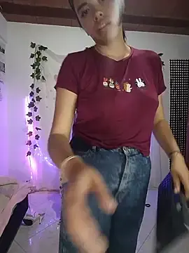 Stripchat Free Live Porn of sophie_north