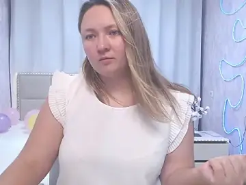 Stripchat Adult Webcam of SallyVerda