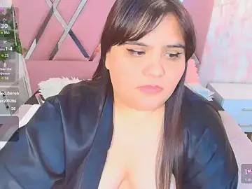 Stripchat Nude Webcam of Dolce_pearl
