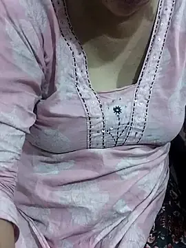 Stripchat Sex Cam of cutee_bhabhi